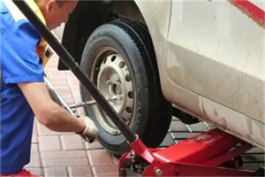 北京大学附近拖车24小时服务热线电话